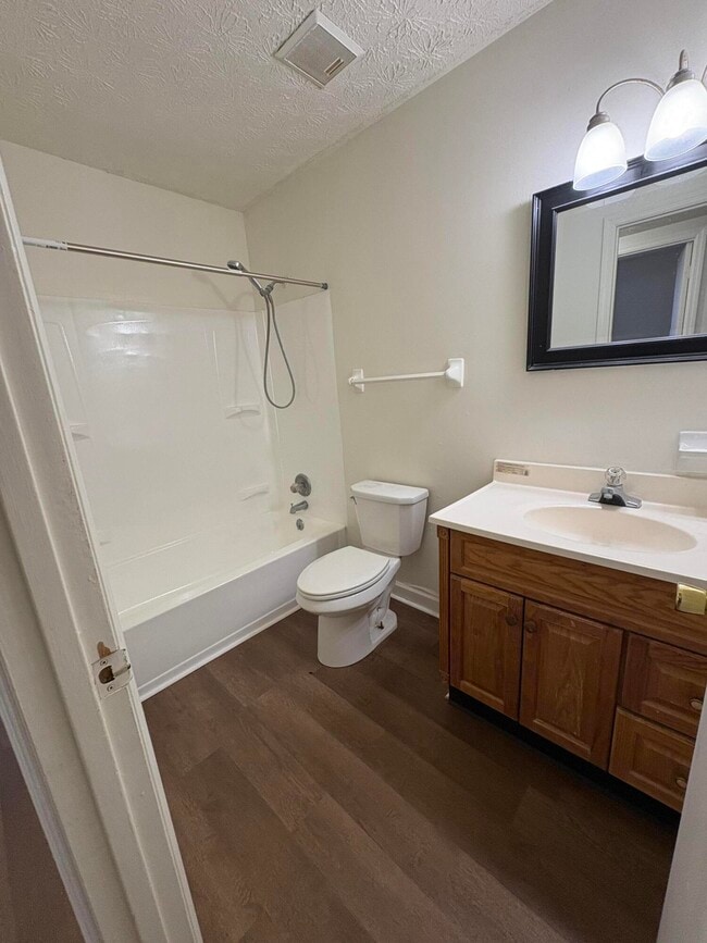 Building Photo - 757 Gatehouse Pl