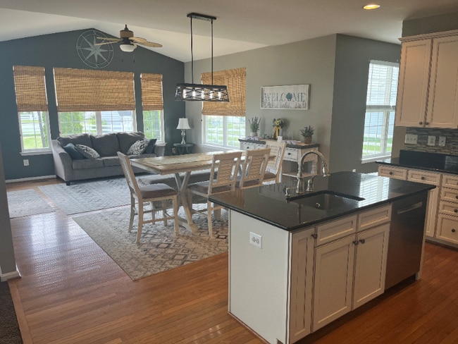 Building Photo - 24889 Rivers Edge Rd