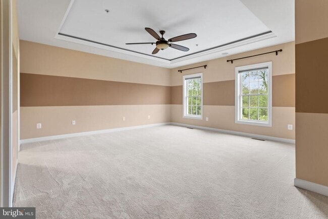 Building Photo - 3675 Spring Hollow Ln