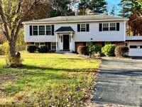 Building Photo - 3035 Lone Pine Rd