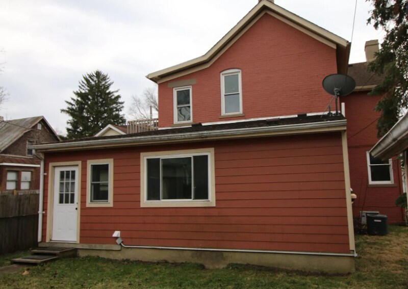 Building Photo - 309 Buckeye St