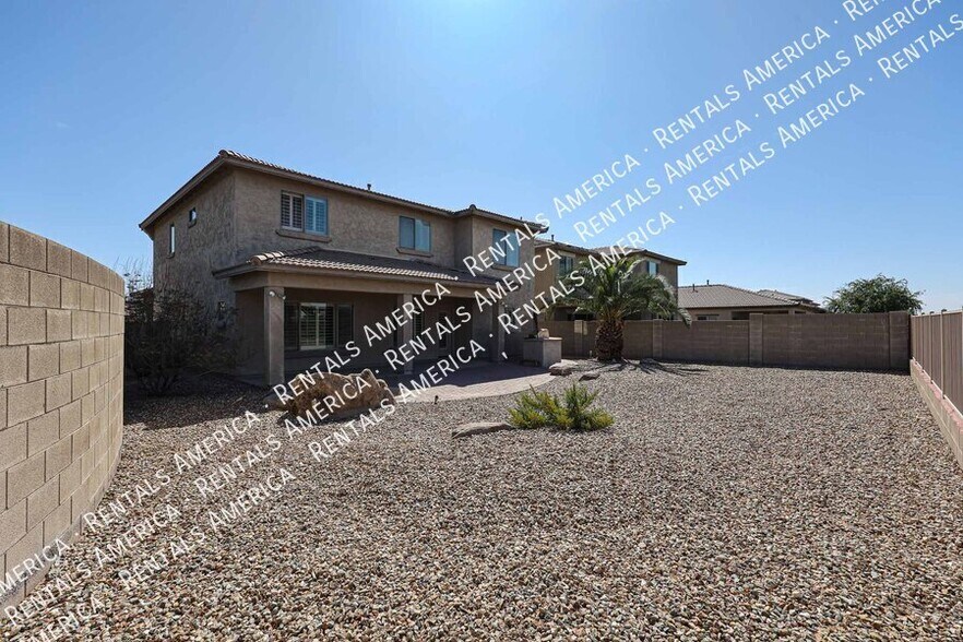 Building Photo - 26462 N 165th Dr