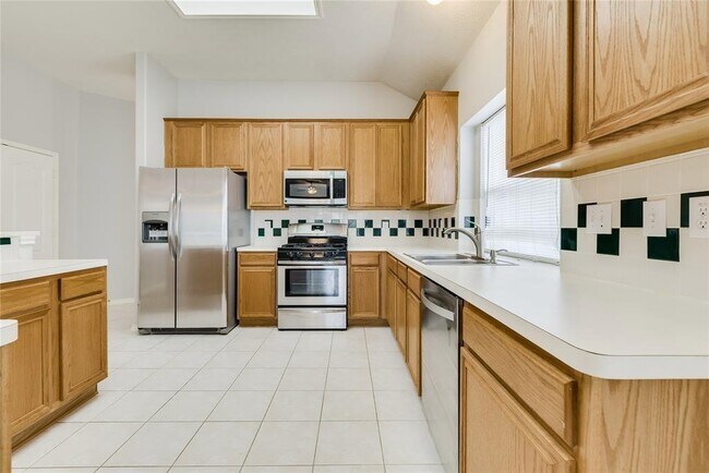 Building Photo - 3402 Pebble Beach Ln