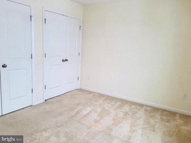 Building Photo - 628 Rigel Way