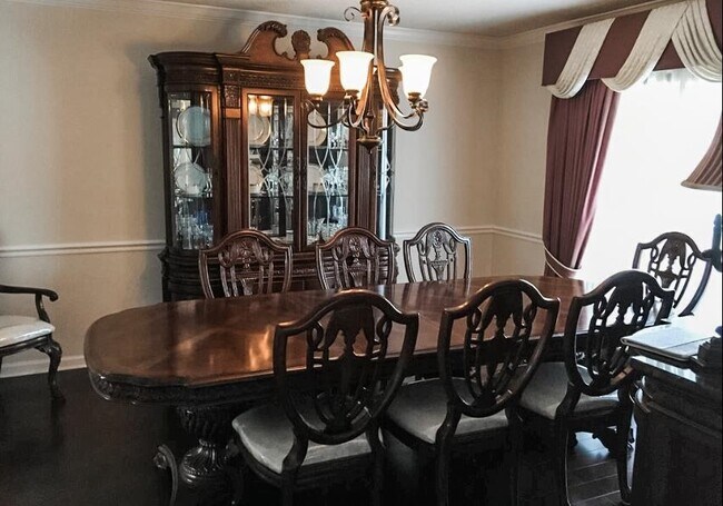 Building Photo - 610 Grand Steeple Cove