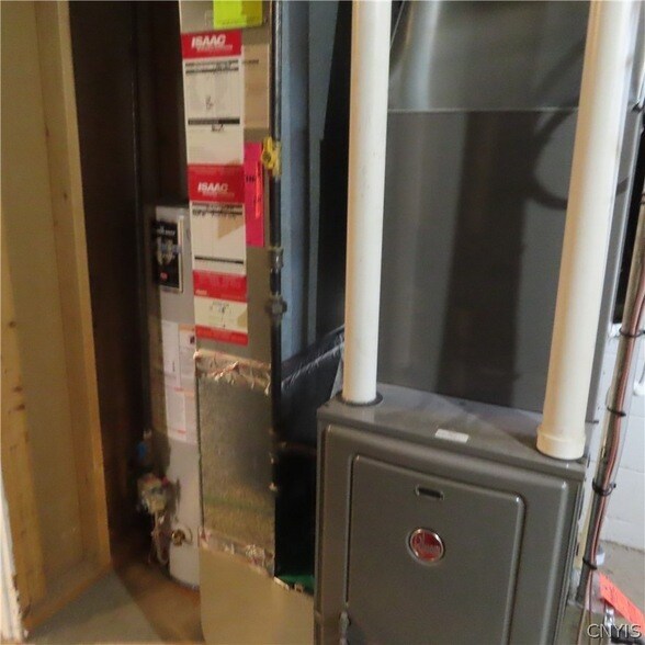 Building Photo - 5265 Jamesville Rd