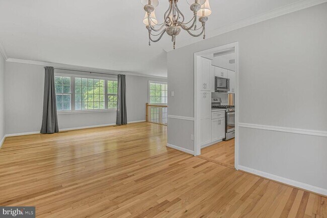 Building Photo - 11733 Ambleside Dr