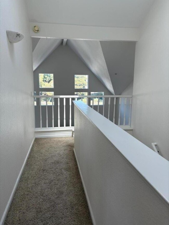 Building Photo - 201 Bowsprit Ln