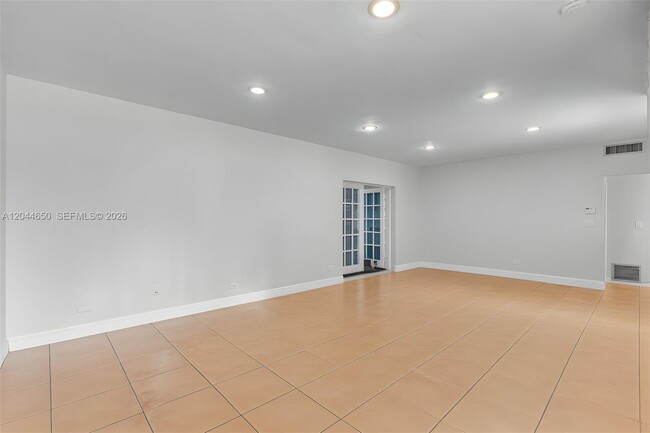 Building Photo - 1439 Miller Rd