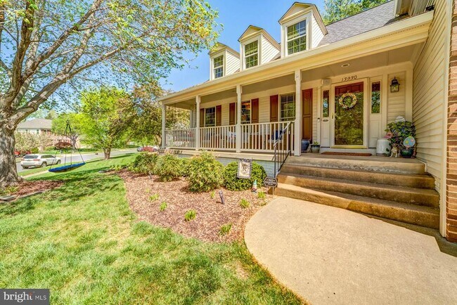 Building Photo - 13930 S Springs Dr