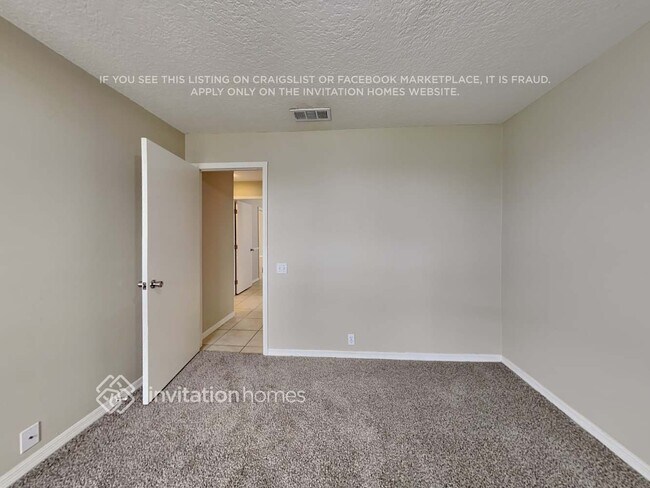 Building Photo - 14228 Spanish Wells Dr