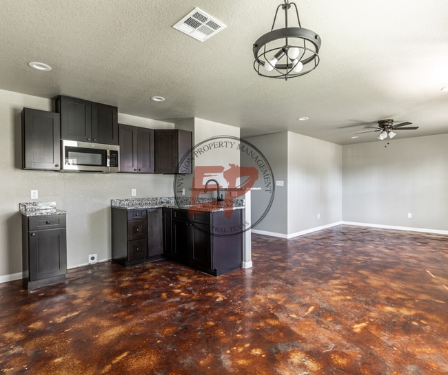 Building Photo - 3200 N 17th St