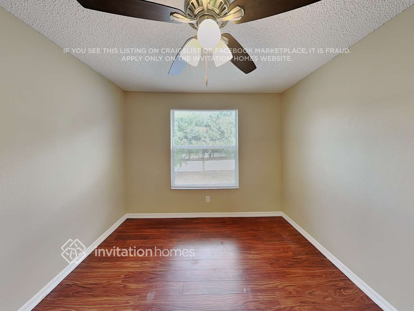 Building Photo - 1041 Grand Canyon Dr