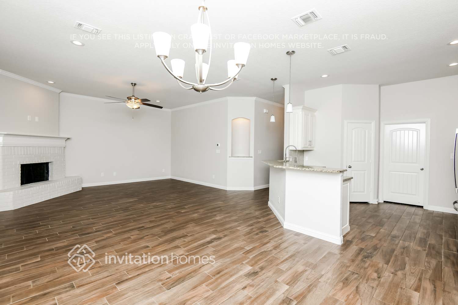 Building Photo - 308 Red Dr