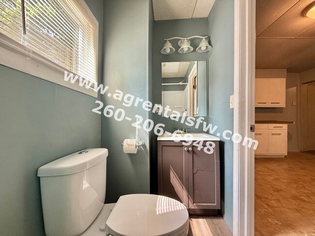 Building Photo - 1307 Barthold St