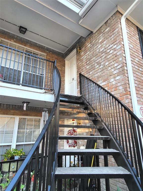 Building Photo - 14333 Memorial Dr