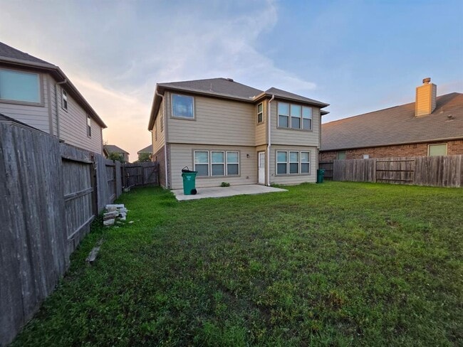 Building Photo - 25335 Briscoe Village Dr