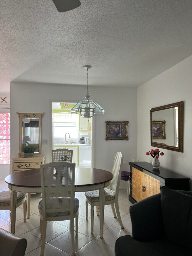 Building Photo - 2980 Crosley Dr E