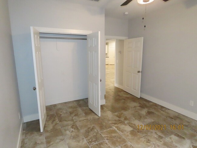 Building Photo - Bullard ISD! Gorgeous 2 Bedroom, 1 Bath Du...