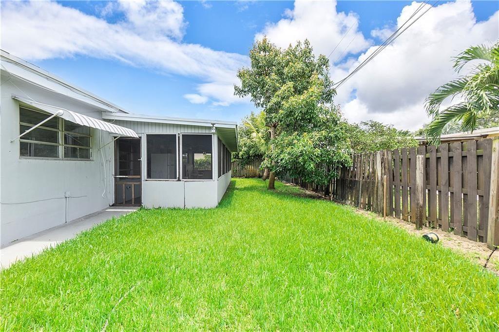 Building Photo - 9200 SW 55th St