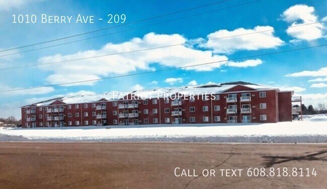 Building Photo - 1010 Berry Ave