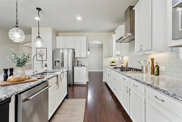 Building Photo - 1404 Madrid Falls Dr