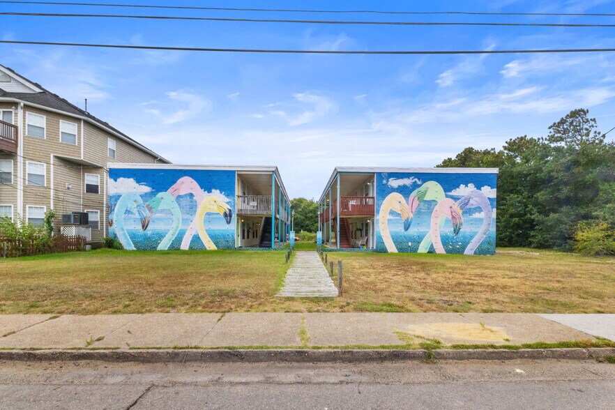 Building Photo - 483 W Ocean View Ave