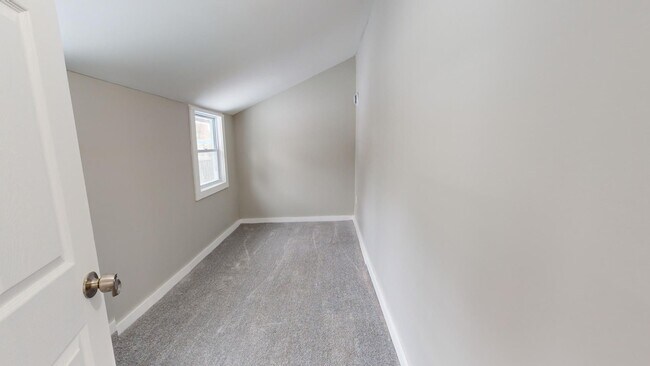 Building Photo - 3794 W 31st St
