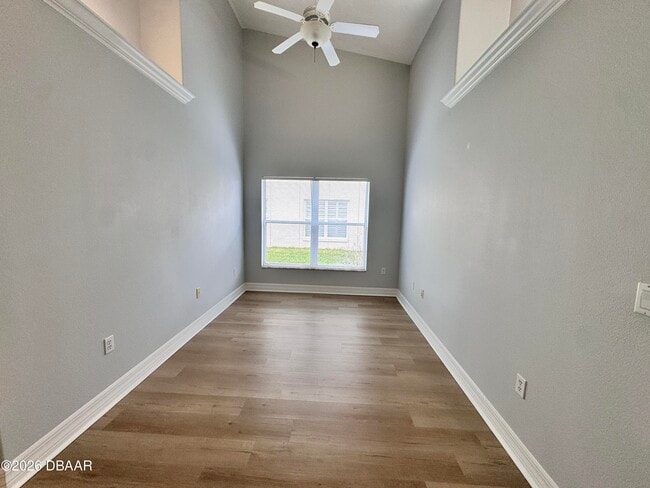 Building Photo - 1419 Coconut Palm Cir