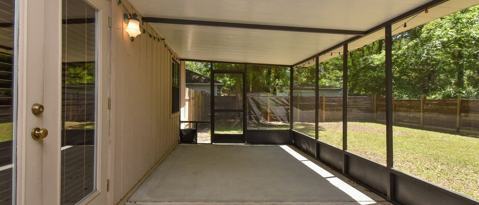 Building Photo - 7415 SW 22nd Pl