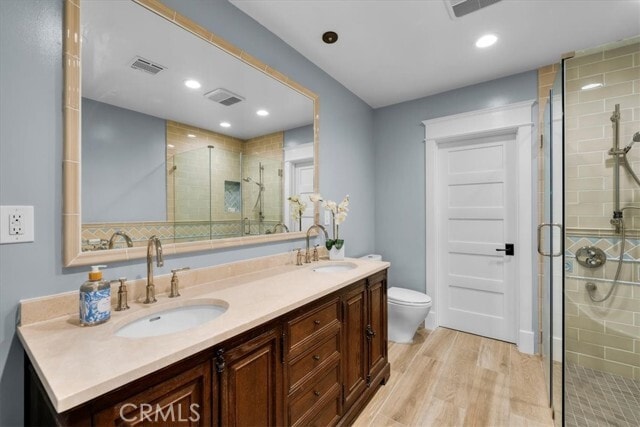 Building Photo - 1167 S Roxbury Dr