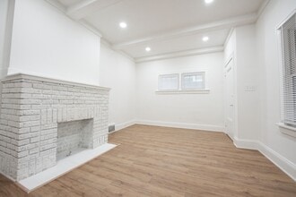 Building Photo - 1310 Webb Rd