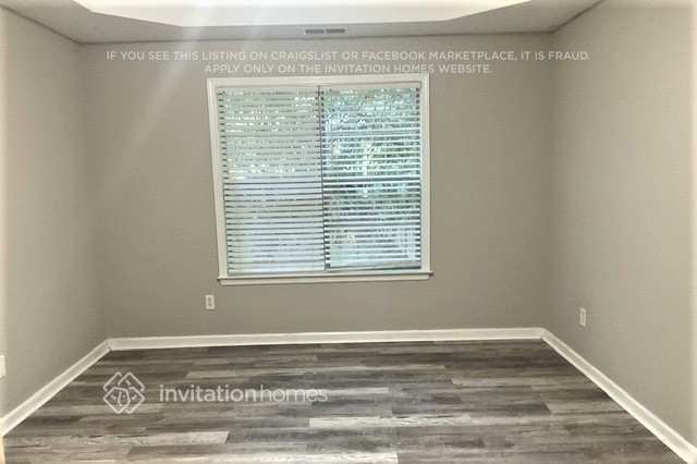 Building Photo - 10891 Knotty Pine Pl