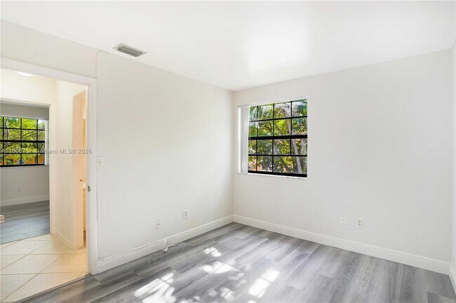 Building Photo - 3570 Magellan Cir