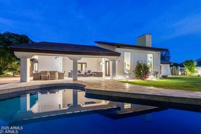 Primary Photo - 11212 N Sundown Dr