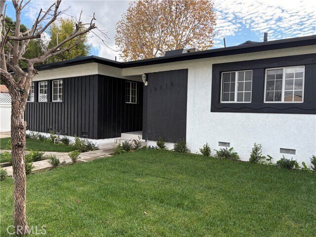 Building Photo - 19216 Calvert St