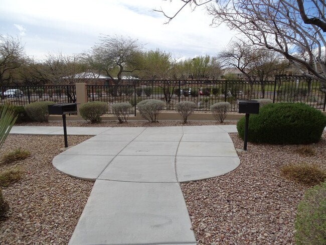 Building Photo - Beautiful Summerlin 1 Bed Condo