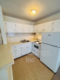Building Photo - Willow Sands Apartments