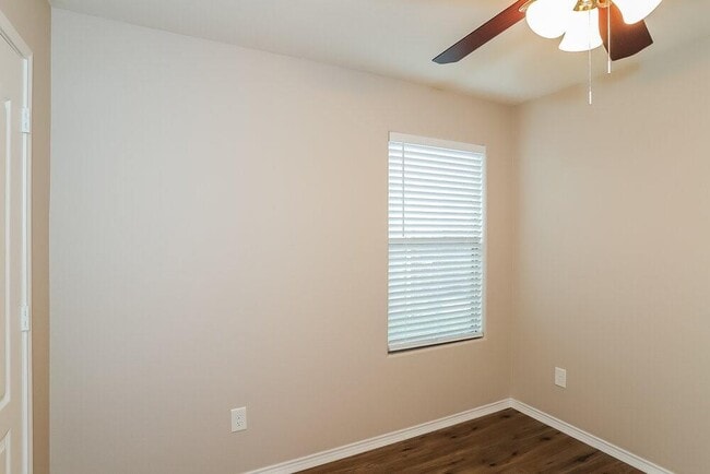 Building Photo - 9614 Brandon Rock Lane