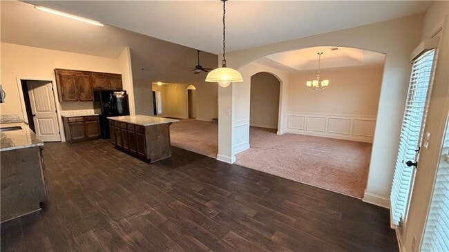 Building Photo - 1915 Soque Cir