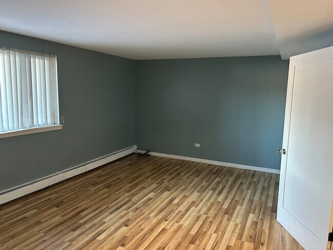 Building Photo - 4545 Prescott Ave