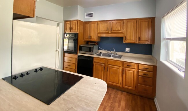 Building Photo - Winter Park 3 Bed, 2 Bath Home in Eastbroo...