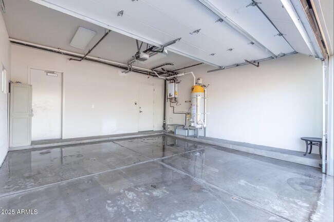 Building Photo - 7020 E 1st Ave