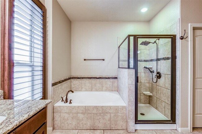 Building Photo - 359 Whispering Wind Way
