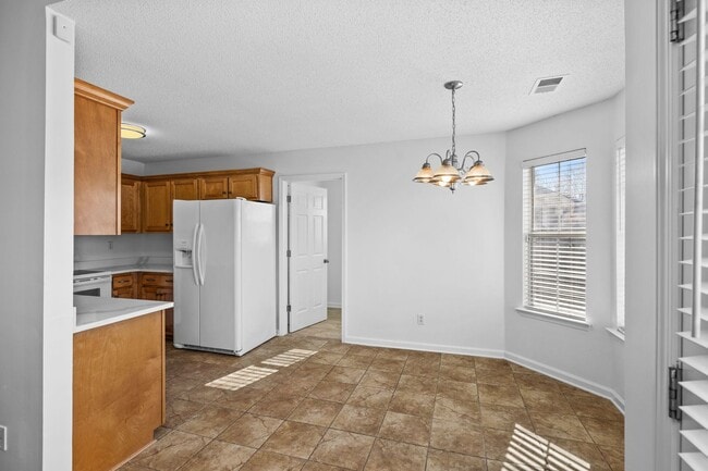 Building Photo - Updated 4bd 2 bath in Southaven