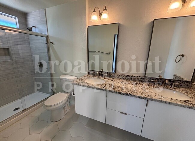 Building Photo - 15635 Corte Raposo