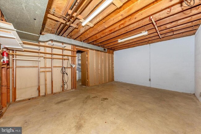 Building Photo - 17707 Amity Dr