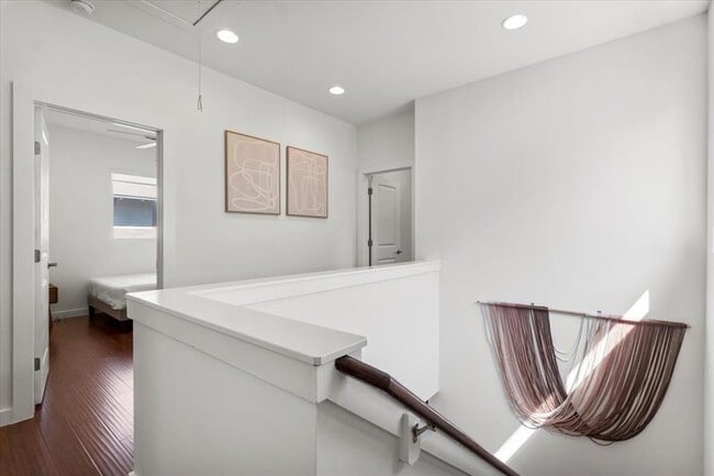 Building Photo - 3505 Villa Ct