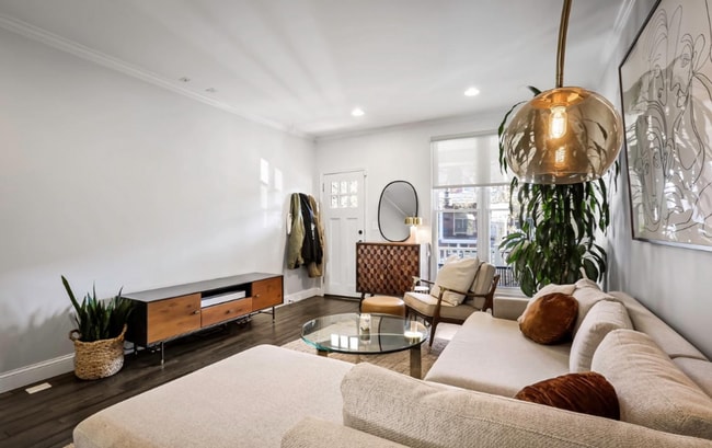 Building Photo - PERFECT FOR STUDENTS!  Jewel of a home in Remington - new renovation