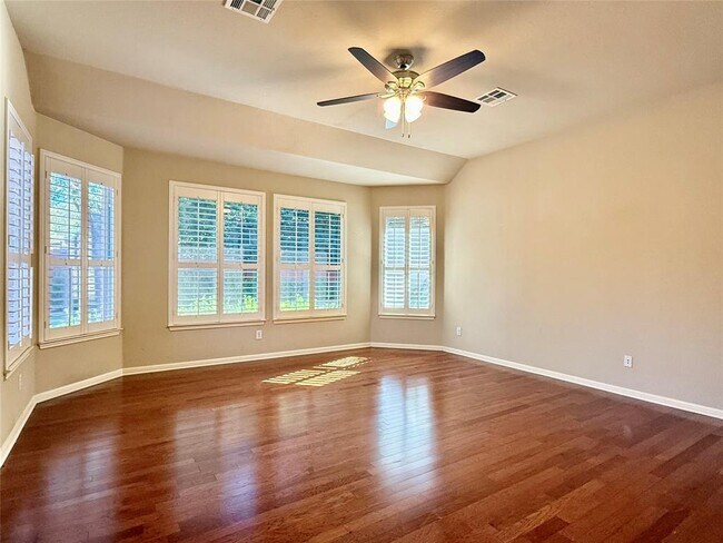 Building Photo - 15533 Brodick Dr